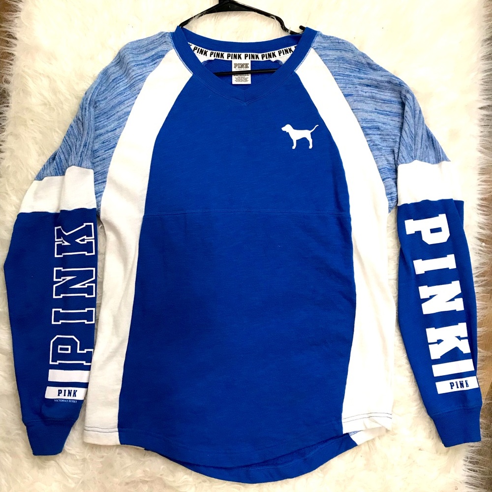 VS PINK Varsity Crew
